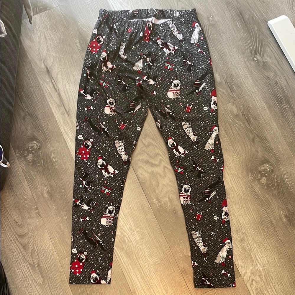 EXTRA SOFT Christmas Patterned Leggings for Stylish Comfort